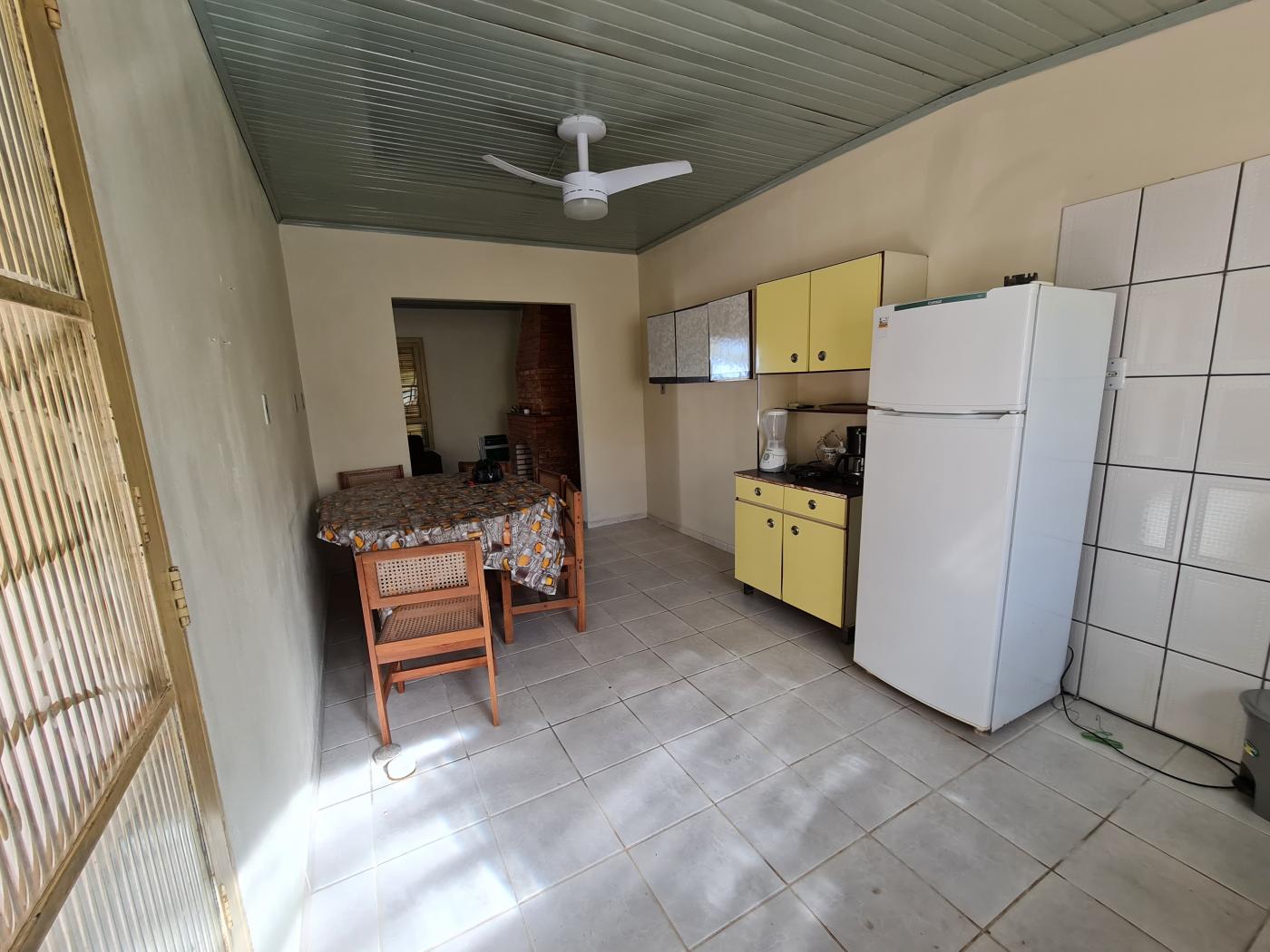 Casa à venda com 4 quartos, 190m² - Foto 6