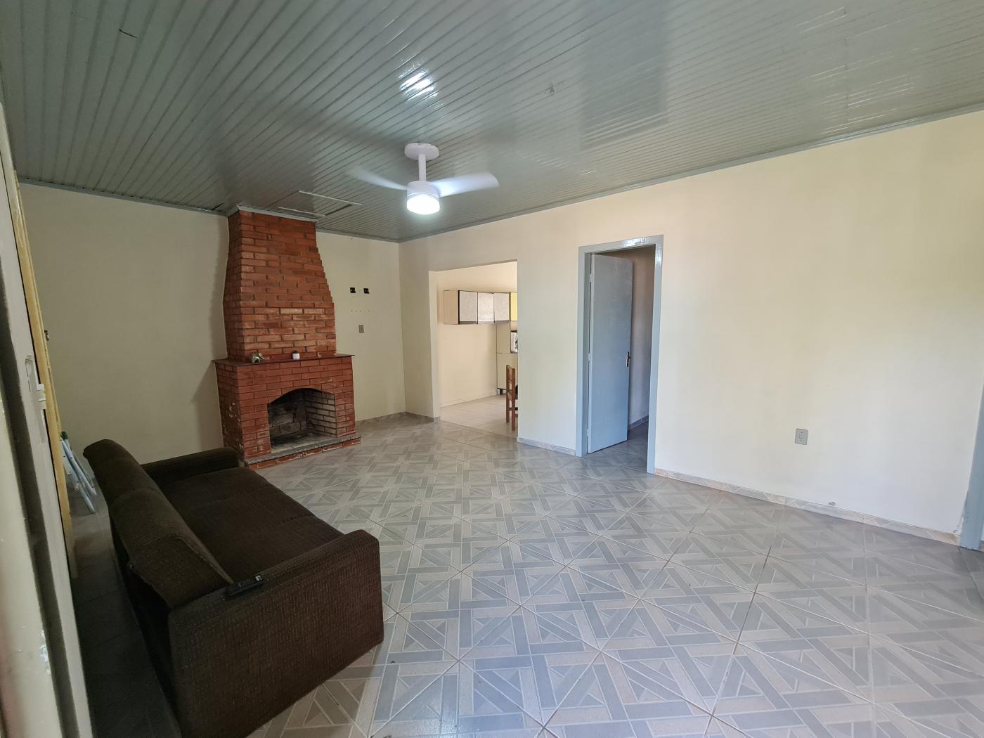 Casa à venda com 4 quartos, 190m² - Foto 2